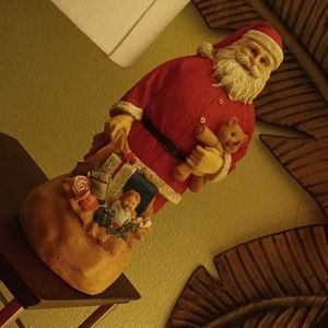Santa Claus Figurine approx 11in tall